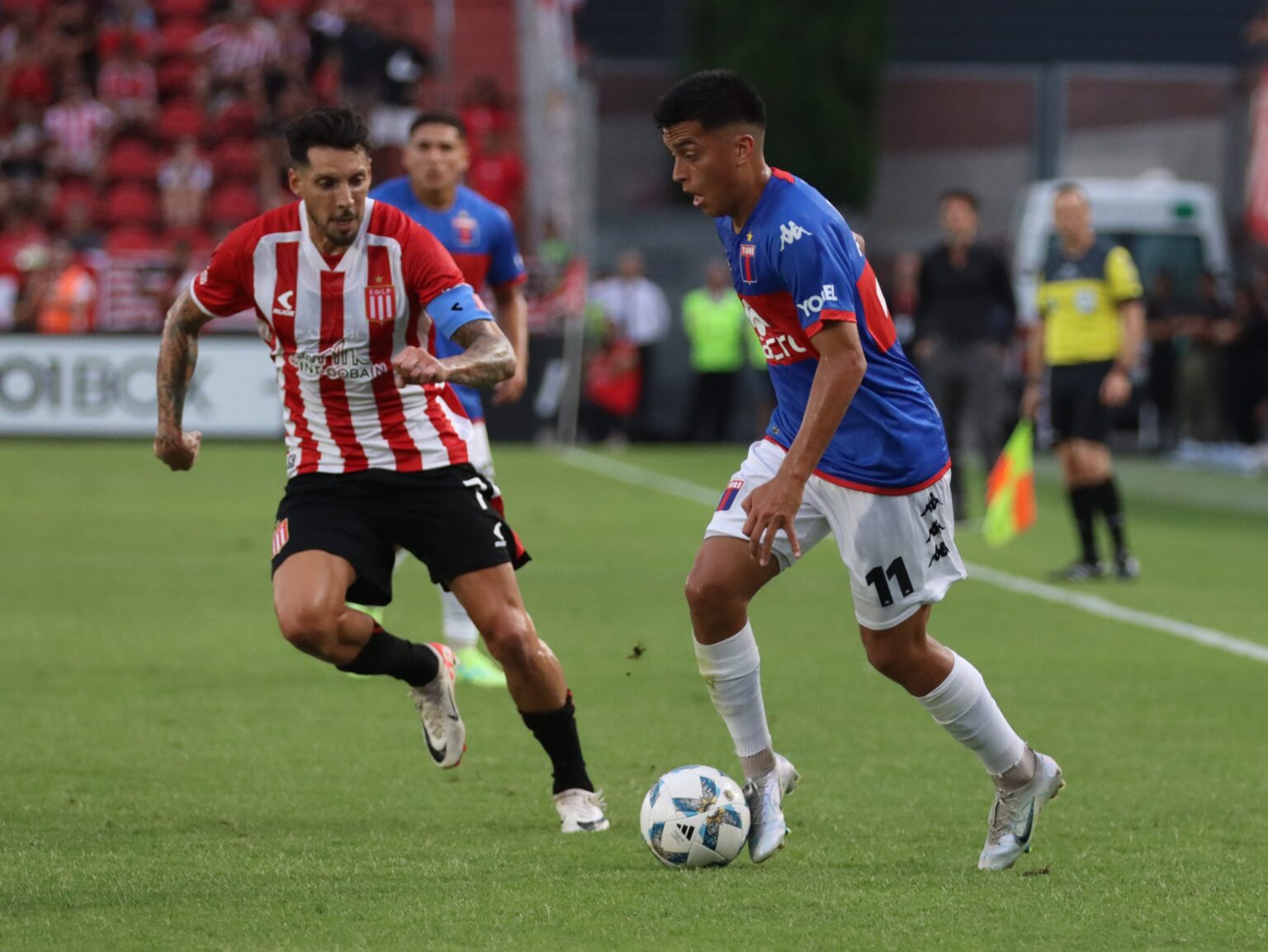 ESTUDIANTES (LP) 2-0 TIGRE - Club Atlético Tigre