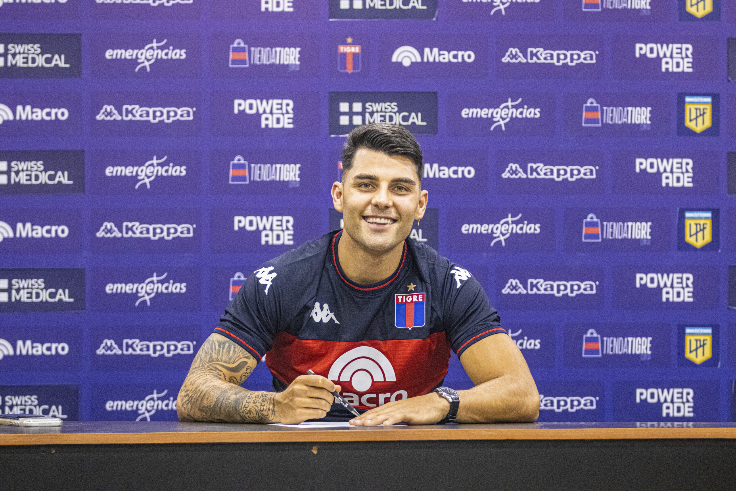 EL CLUB ATLÉTICO TIGRE COMPRÓ A IGNACIO RUSSO